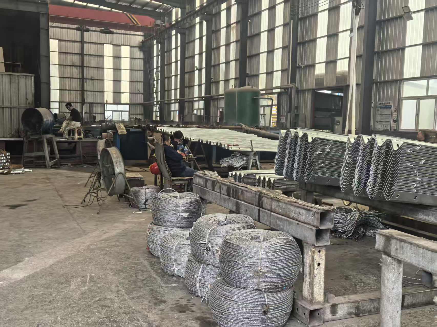 内江市热镀锌波形护栏三波波形护栏 - 一站式服务